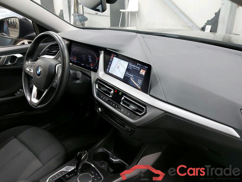 BMW - BMW 2 GRAN COUPE 218iA 136PK Business Edition Advantage & Pack Business & Cruise Control & PDC Front & Rear  * PETROL * #3