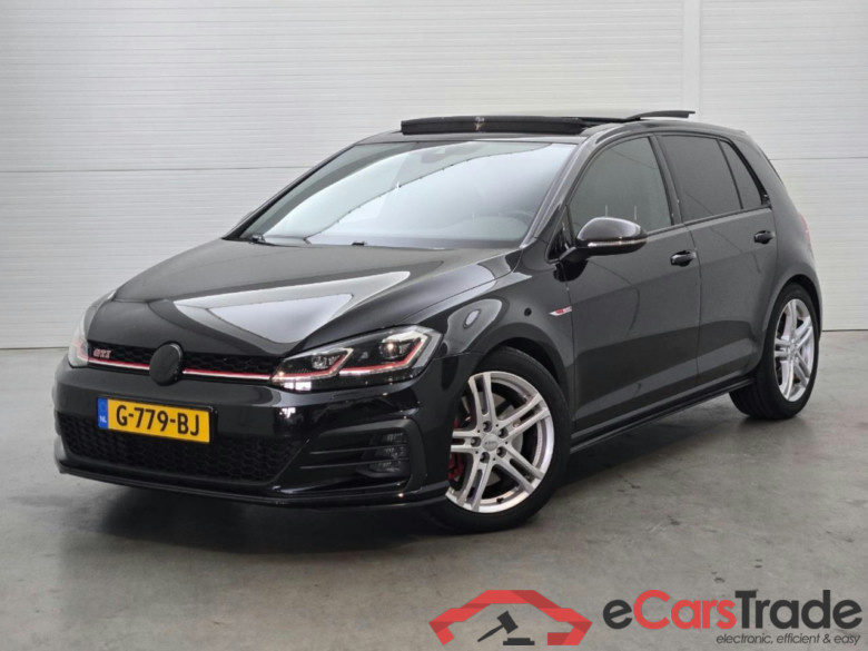 VOLKSWAGEN GOLF 2.0 TSI GTI Performance #1