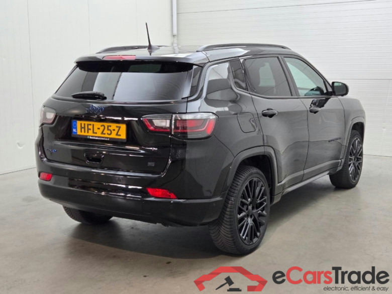 Jeep COMPASS 4xe 240 Plug-in Hybrid Electric Overland #4