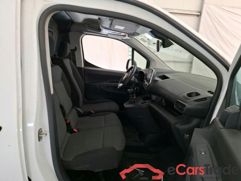 CITROEN Berlingo / 2018 / 4P / Fourgonnette M 1000kg PureTech 110 BVM6 Driver (Ex 732P) #6