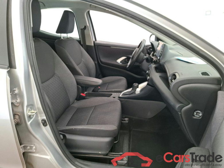 TOYOTA Yaris Hybride  2019  5P  Berline Hybride 116h Dynamic Business Beyond Zer #6