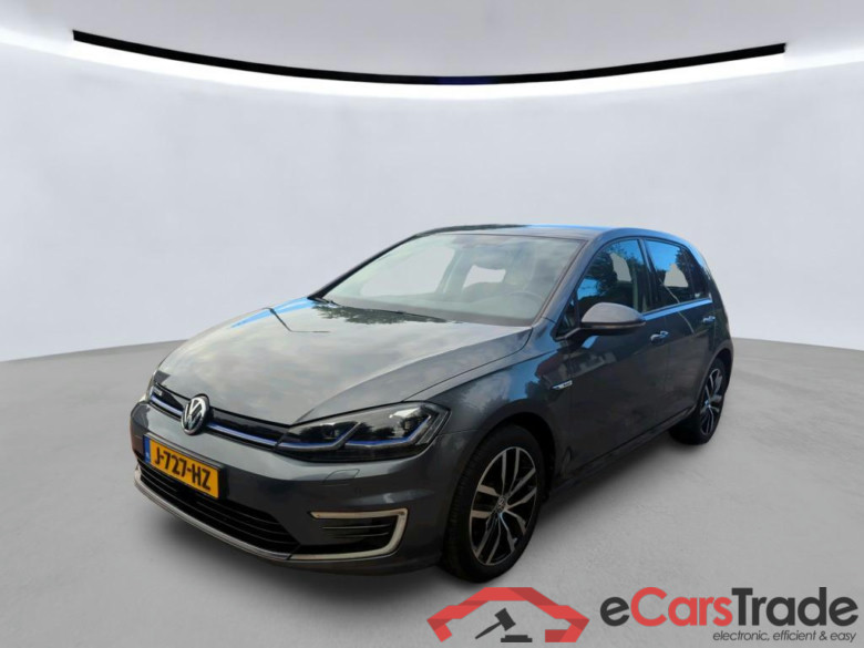 VOLKSWAGEN e-Golf 100 kW #1