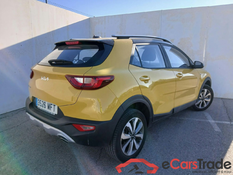 KIA Stonic / 2017 / 5P / todoterreno 1.2 DPi 62kW (84CV) Concept #2