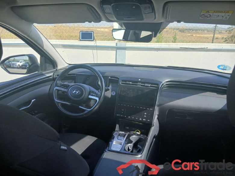 HYUNDAI Tucson / 2020 / 5P / todoterreno 1.6 CRDI 100kW (136CV) 48V Tecno DCT 2C #3