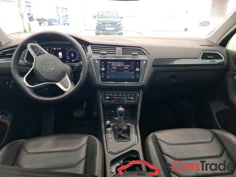 VOLKSWAGEN Tiguan / 2020 / 5P / SUV 1.4 eHybrid 245 DSG6 Elegance Exclusive #5