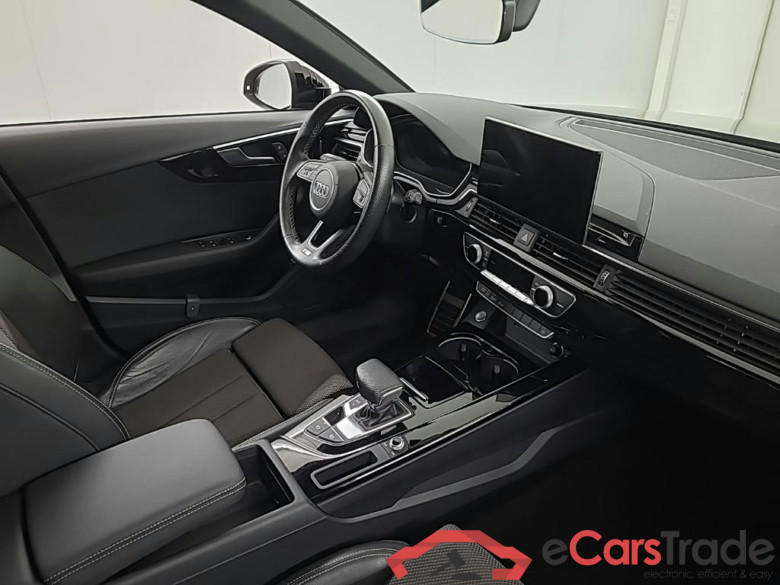 AUDI A4 Avant 40 TFSI S tronic S Edition Competition 5D 150kW #6
