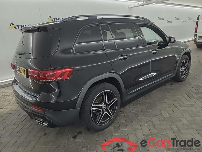 MERCEDES-BENZ GLB-Klasse GLB 200 DCT AMG Line 5D 120kW #3