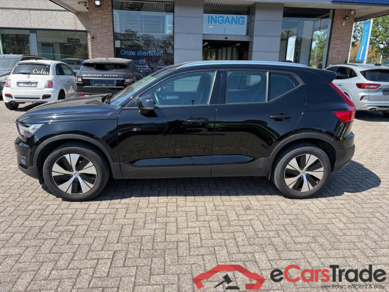 VOLVO XC40 1.5 T3 Momentum Pro Geartronic #6