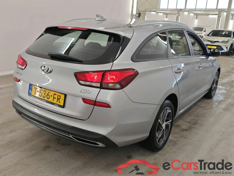 Hyundai i30 Wagon 1.0 T-GDI MHEV Comfort Smart 5d #2