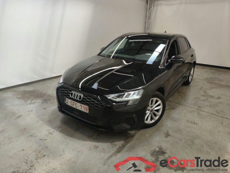 Audi A3 Sportback 2.0 30 TDi 85kW S tronic Attraction B.E. 5d