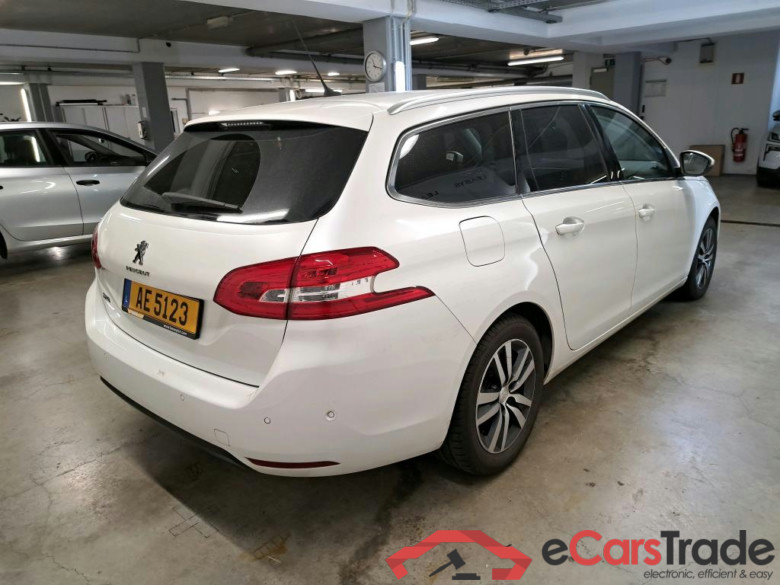 Peugeot 308 SW 1.2 PureTech Allure Aut. LED Display 1/2 Leather Camera Klima PDC ... #2