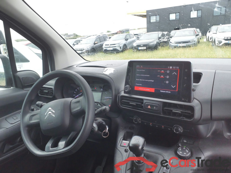 CITROËN Berlingo  CITROËN Berlingo  VAN M 950 HDI 100 BVM6 + PACK CHANTIER + CABINE EXTENSO +ECRAN 8 POUCES + CAMERA RECUL #4