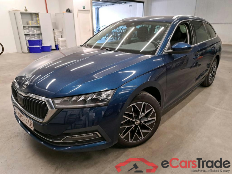 SKODA - SKO OCTAVIA COMBI 1.0 TSI 110PK Clever With Towing Hook  * PETROL * #1