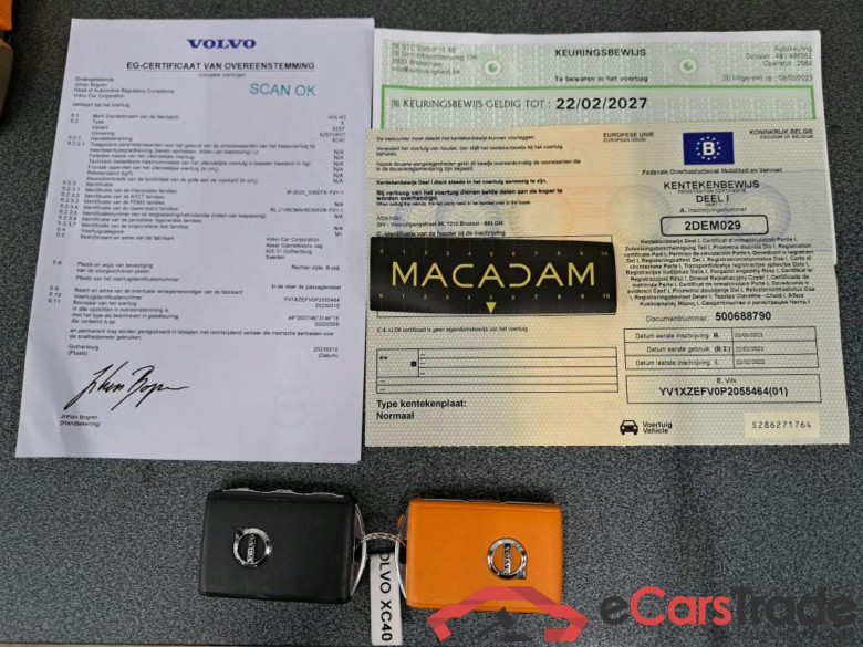 VOLVO - VOL XC40 Recharge 231PK Core  * ELECTRIC * #4