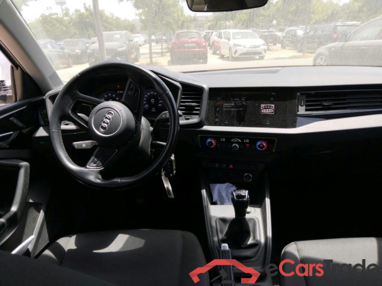 AUDI A1 Sportback Advanced 25 TFSI 70kW (95CV) #3