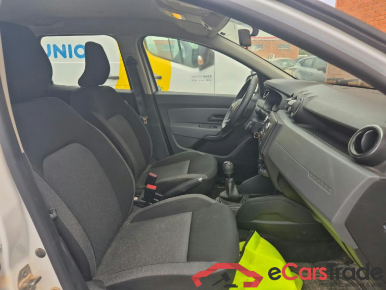 DACIA Duster / 2018 / 5P / todoterreno Essential Blue dCi 85kW (115CV) 4X4 #6