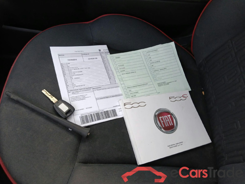 FIAT 500 / 2015 / 3P / berlina con portón Red 1.0 Hybrid 51KW (70 CV)(SP)(SL) (AC3) #5
