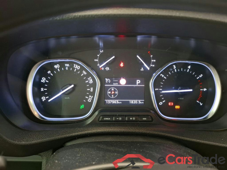 PEUGEOT Expert / 2016 / 4P / Fourgon tôlé 2.0 BHDI 145 AUTO S&S XL PK ASPHALT #6