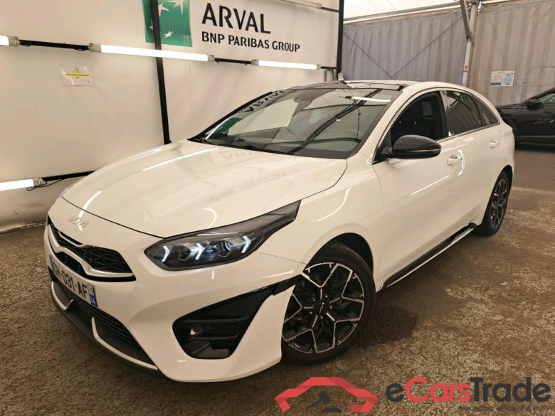 KIA ProCeed / 2021 / 5P / Break 1.5 T-GDI 160 ISG GT LINE PREMIUM #1