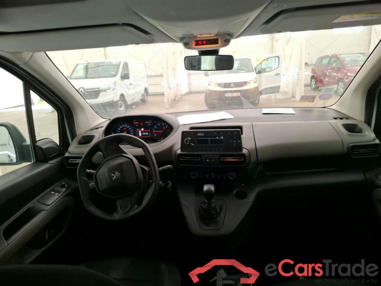 Rifter Active L1 1.2 PureTech 110 CV #5