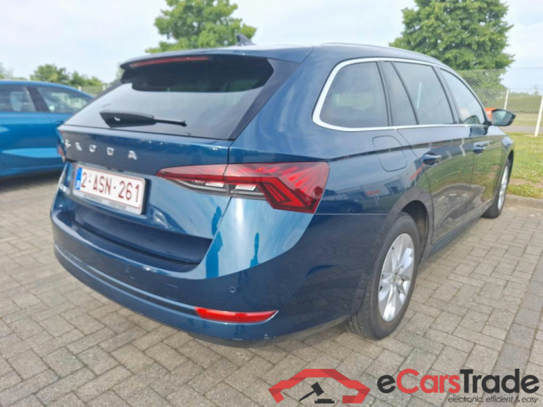 SKODA Octavia 2.0 CRTDI 85KW CLEVER #4