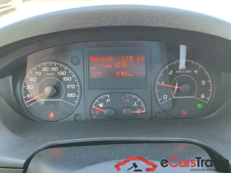 Peugeot Boxer 2.2 BlueHDi S&S 140 Pro 435 L3 2d #6