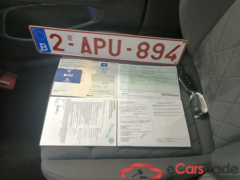 Volkswagen Golf VIII 1.4 eHybrid Style DSG 5d #4
