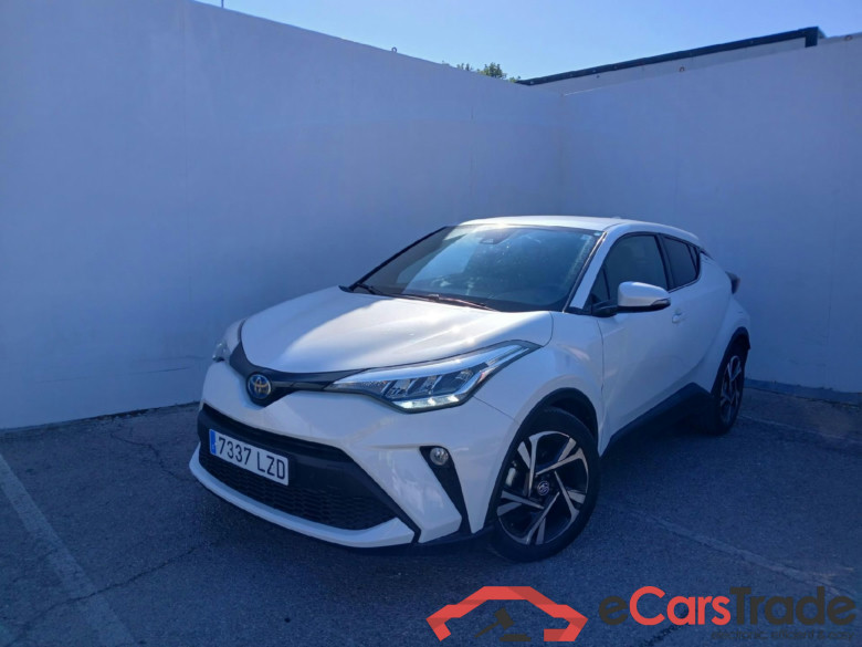 TOYOTA C-HR / 2019 / 5P / todoterreno 2.0 180H Advance #1