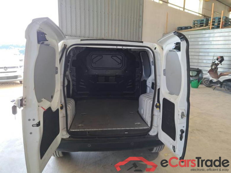 FIAT FIORINO / 2016 / 4P / VETT. FURGONATA 1.3 MULTIJET 95 CV E6D-TEMP SX #6