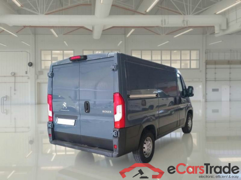 PEUGEOT BOXER / 2014 / 4P / FURGONE 330 L1H1 2.2 BLUEHDI 120CV SeS #2
