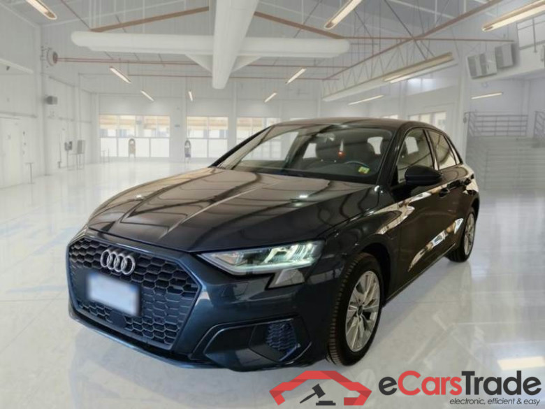 AUDI A3 / 2020 / 5P / BERLINA 40 TFSI E S TRONIC BUSINESS S.BACK