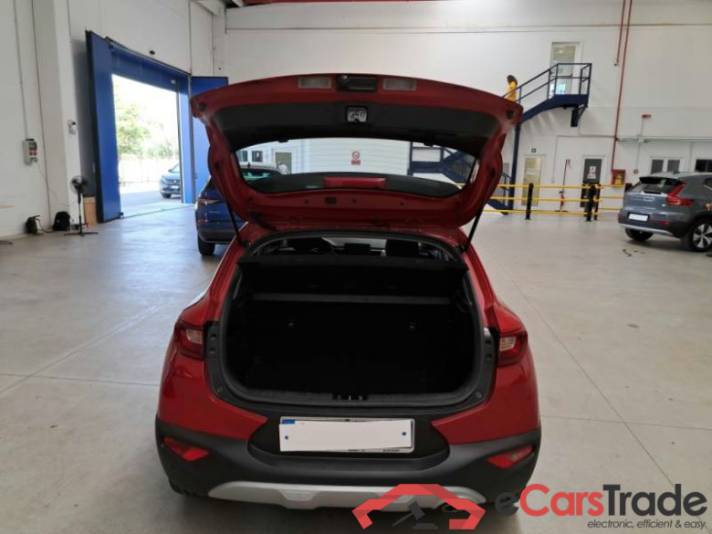 KIA STONIC / 2017 / 5P / SUV 1.0 T-GDI 74KW MHEV STYLE #5