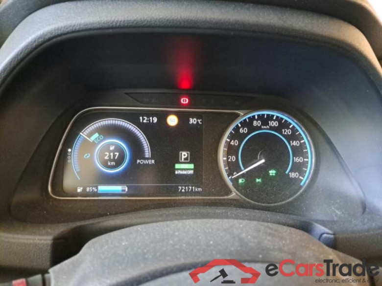 NISSAN LEAF / 2017 / 5P / BERLINA BUSINESS 40KWH #5