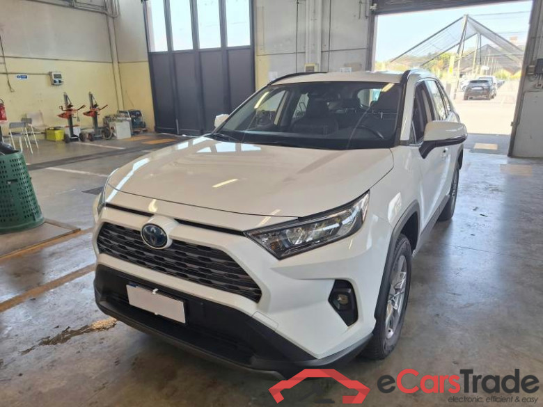 TOYOTA RAV4 / 2018 / 5P / CROSSOVER 2.5 HV 222V E-CVT BUSINESS 4WD