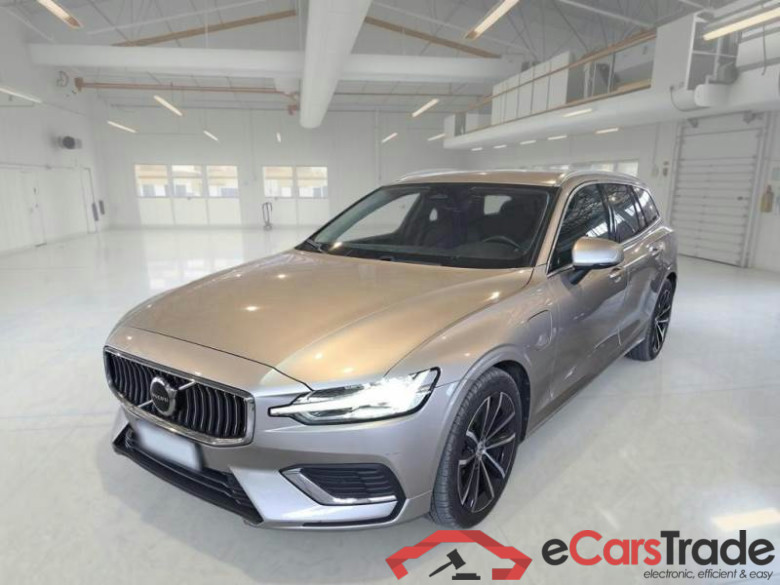 VOLVO V60 / 2019 / 5P / STATION WAGON T6 PLUG-IN AWD AUTOM. CORE