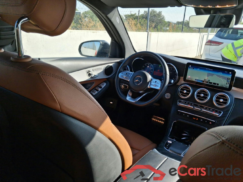 MERCEDES-BENZ Clase GLC / 2019 / 5P / todoterreno GLC 200 4MATIC #3