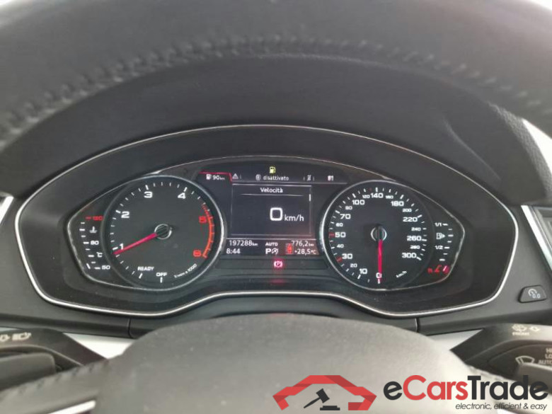 AUDI Q5 / 2016 / 5P / SUV 40 TDI BUSINESS QUATTRO S TRONIC #4
