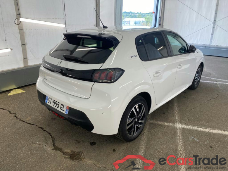 208 Style 1.2 PureTech 75CV BVM5 E6d #3