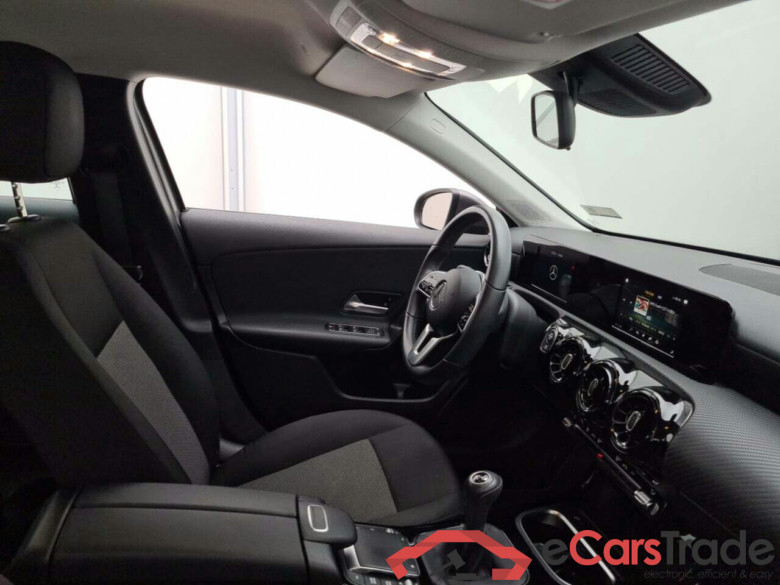 MERCEDES-BENZ A-KLASSE 180 BUSINESS LINE #3