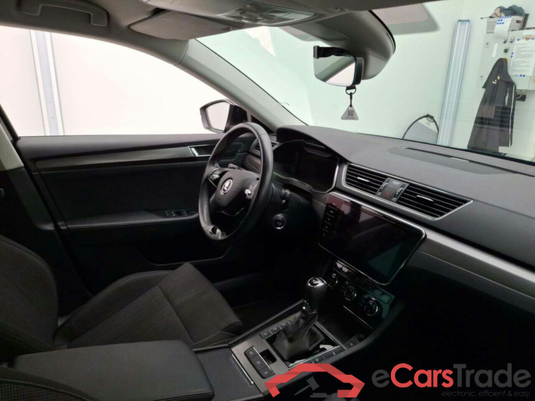 Skoda Superb 1.4 TSI Style Plug-In Hybrid Aut. LED Virtual Navi KeylessGo Camera Klima PDC ... #5