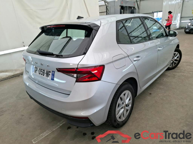 SKODA Fabia / 2021 / 5P / Berline 1.0 MPI 80 Ambition #3