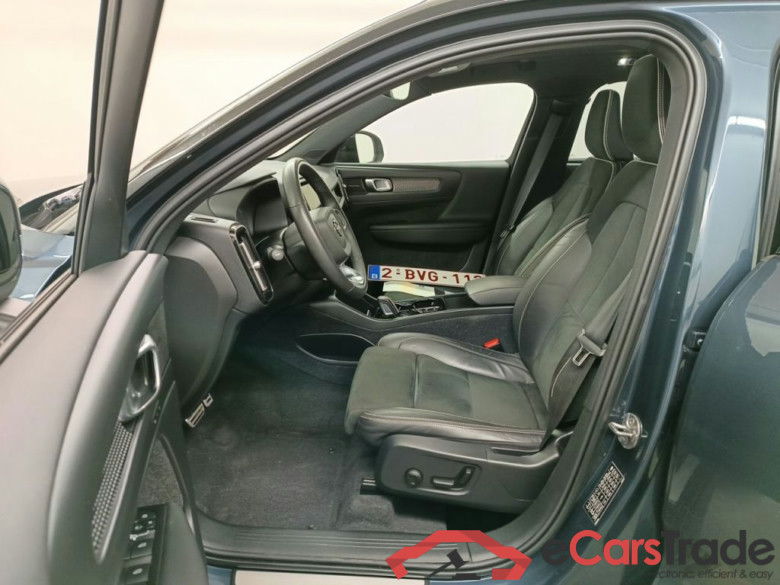 Volvo XC40 T4 Recharge Geartronic R-Design 5d #3