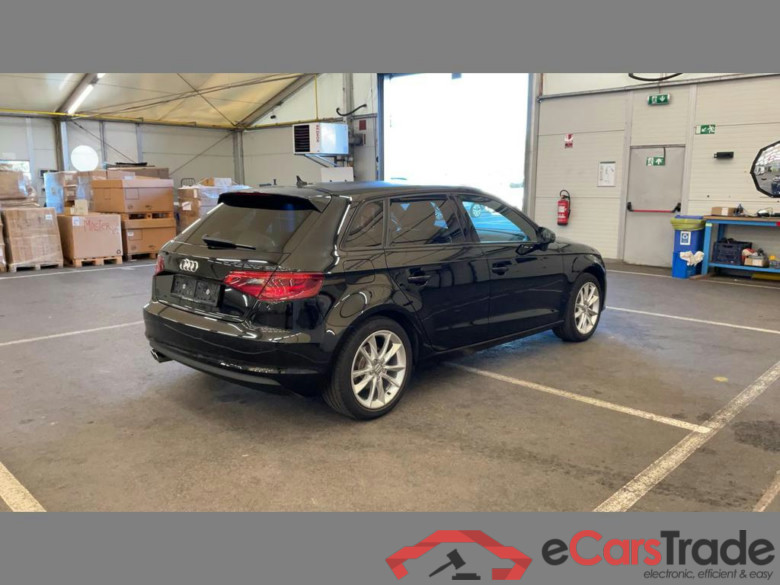 AUDI A3 Sportback 1.4 TFSI Ambition #4