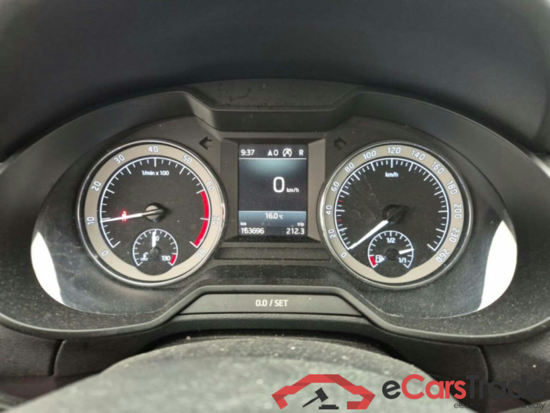 SKODA Octavia Combi 1.5 TSI Bns Edition DSG #6