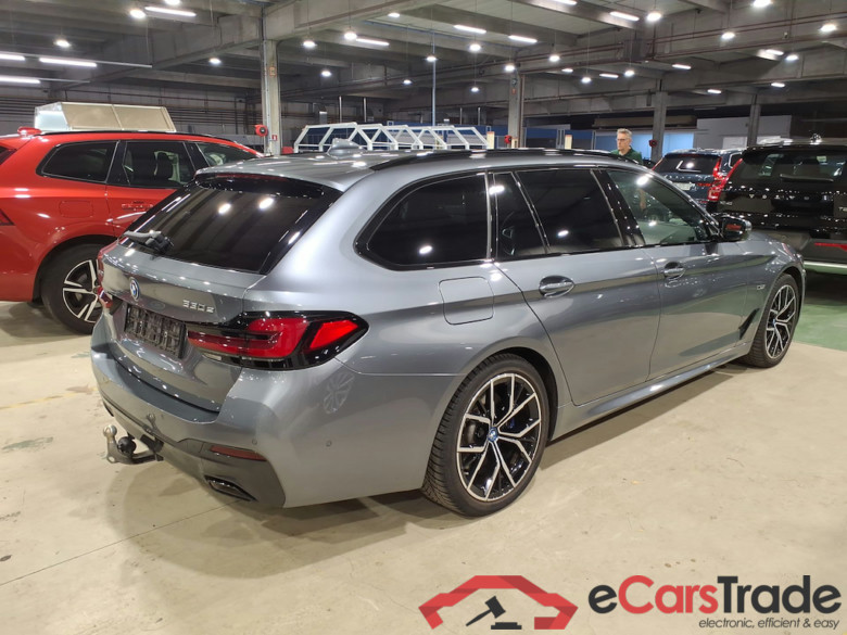 BMW 5 SERIES TOURING 2.0 530E 215KW XDRIVE AUTO TOURING #4