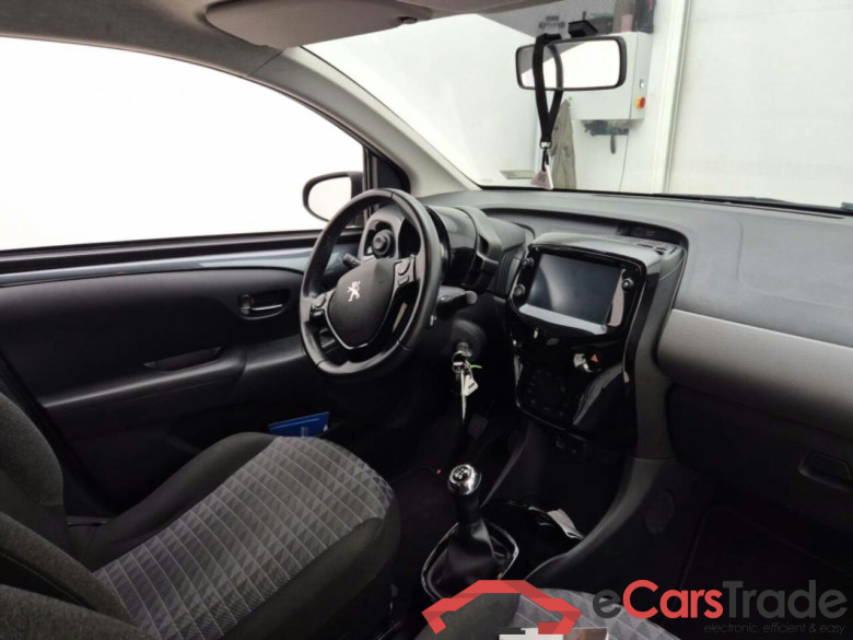 PEUGEOT 108 1.0 e-VTi Allure #3