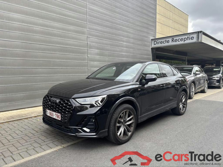 AUDI Q3 Sportback PHEV 45 TFSIe S line S tronic (180 kW) #1
