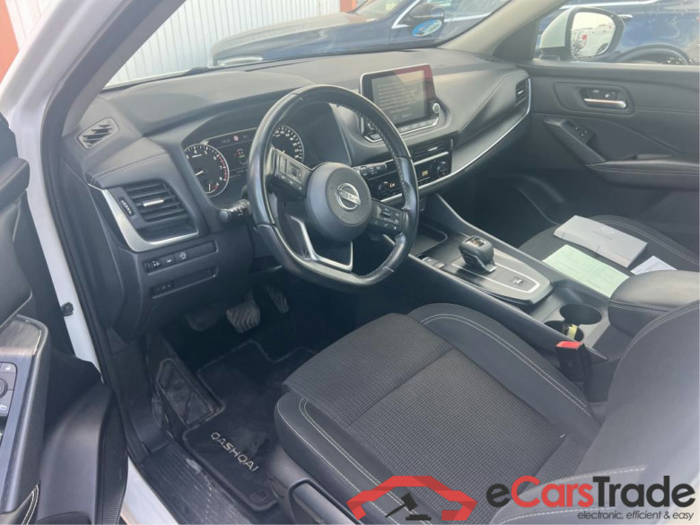 NISSAN QASHQAI / 2021 / 5P / todoterreno DIG-T 116kW (158CV) mHEV Xtronic Acenta (AC2) #3