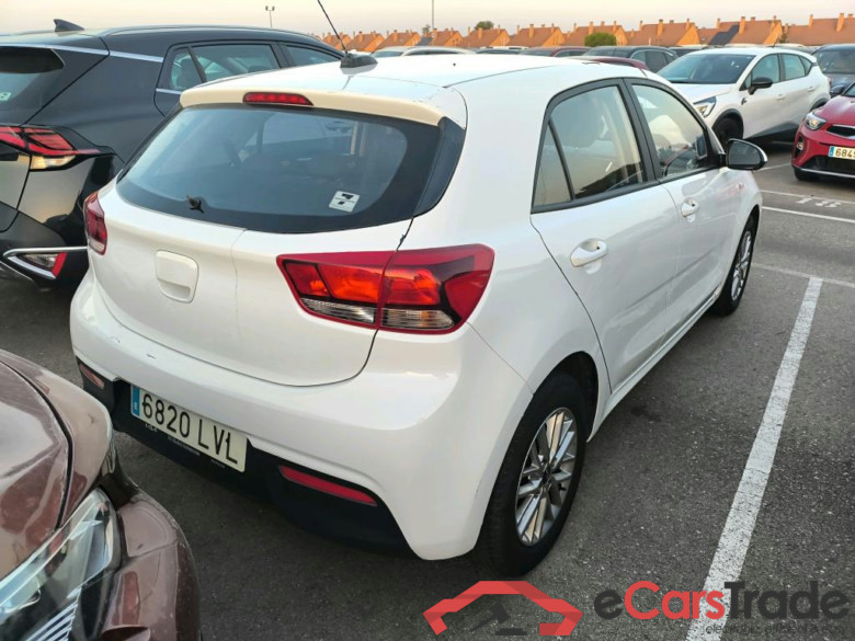 KIA Rio / 2020 / 5P / berlina con portón 1.0 T-GDi 74kW (100CV) MHEV iMT Concept #2