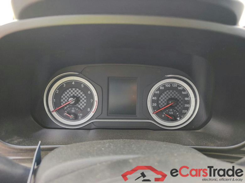 HYUNDAI i20 / 2020 / 5P / berlina con portón 1.0 TGDI 74kW (100CV) 48V Essence #4